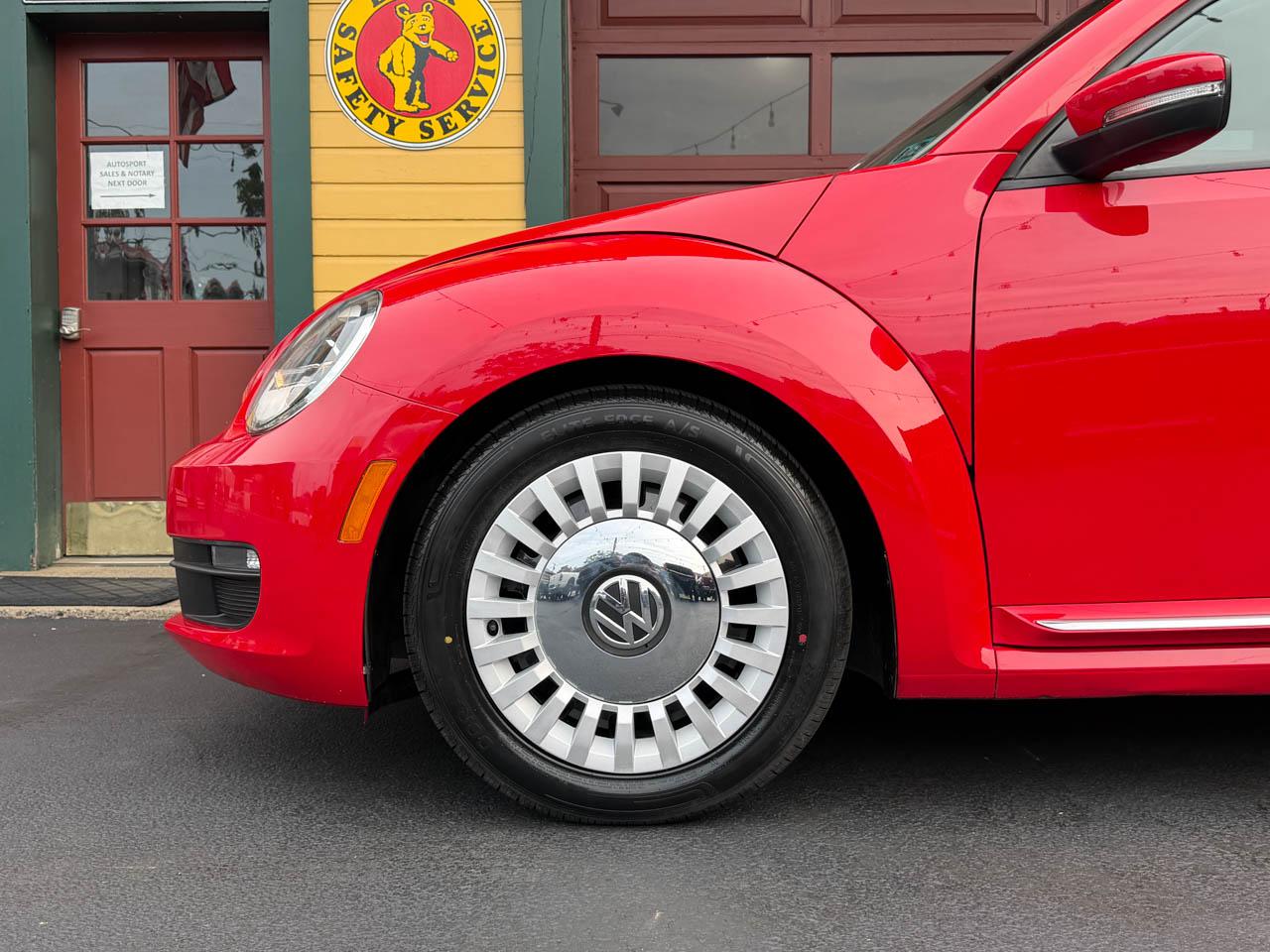 Volkswagen Beetle 2.5L 2014