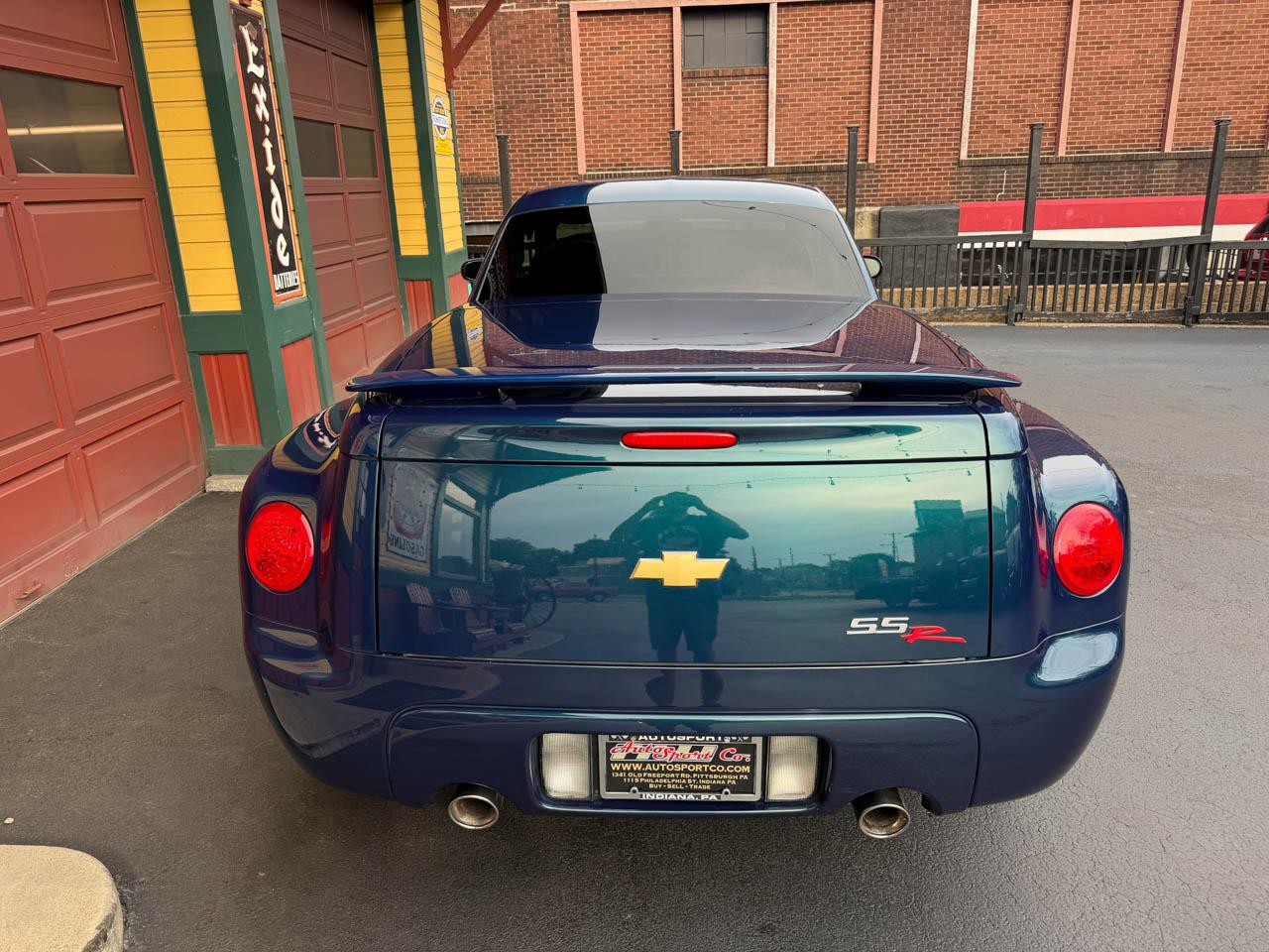 Chevrolet SSR Base 2005