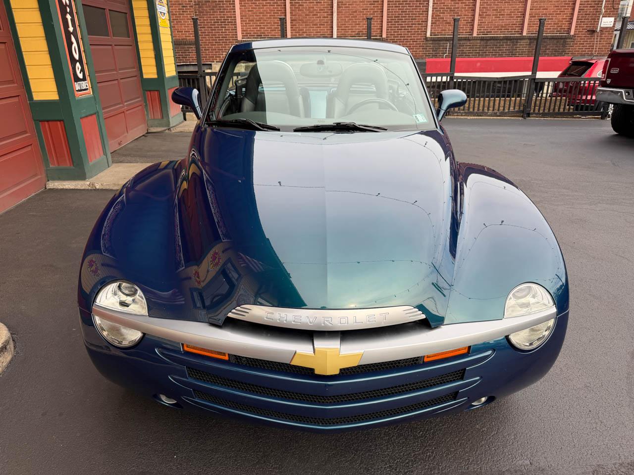 Chevrolet SSR Base 2005