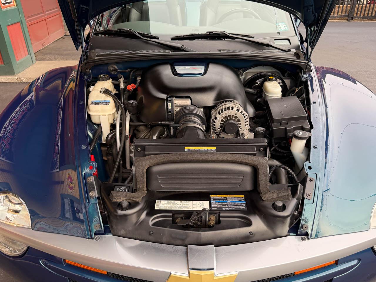 Chevrolet SSR Base 2005