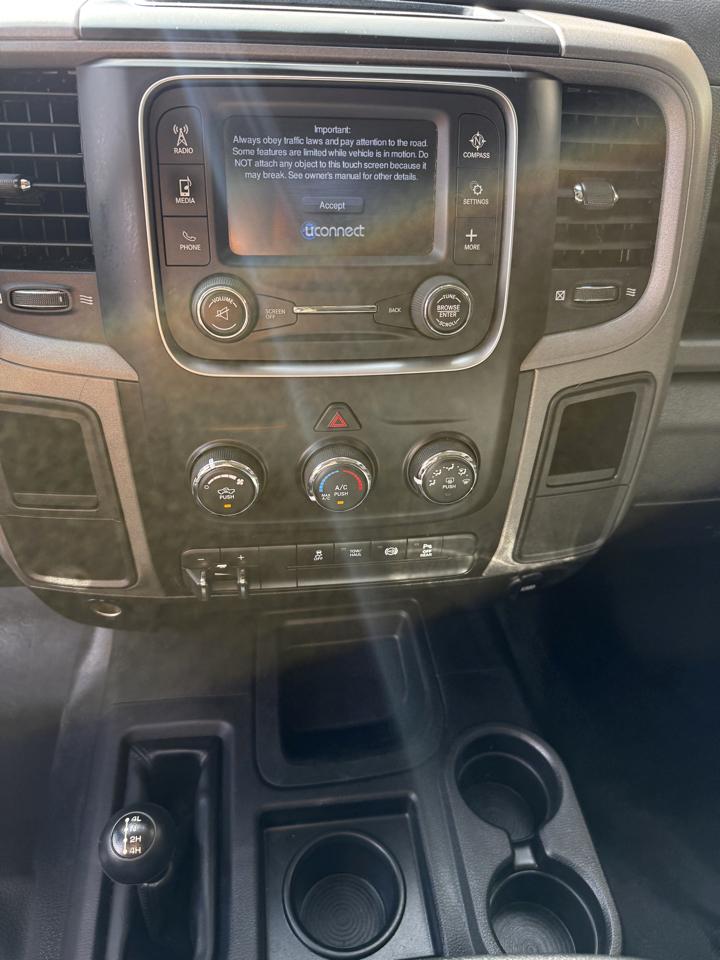 RAM 2500 Tradesman Crew Cab SWB 4WD 2018