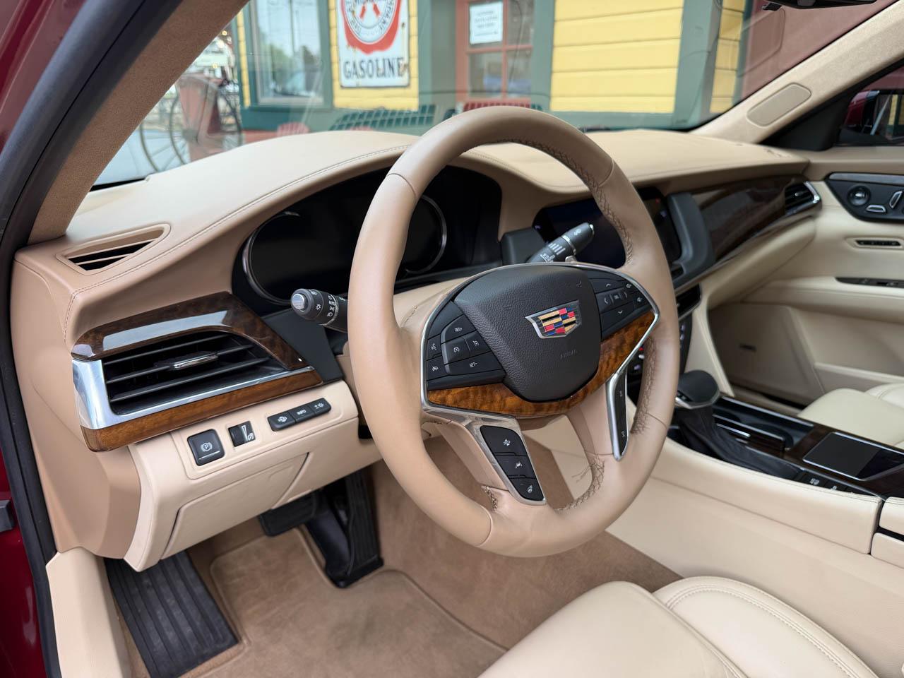 Cadillac CT6 3.0L Platinum Twin Turbo AWD 2016