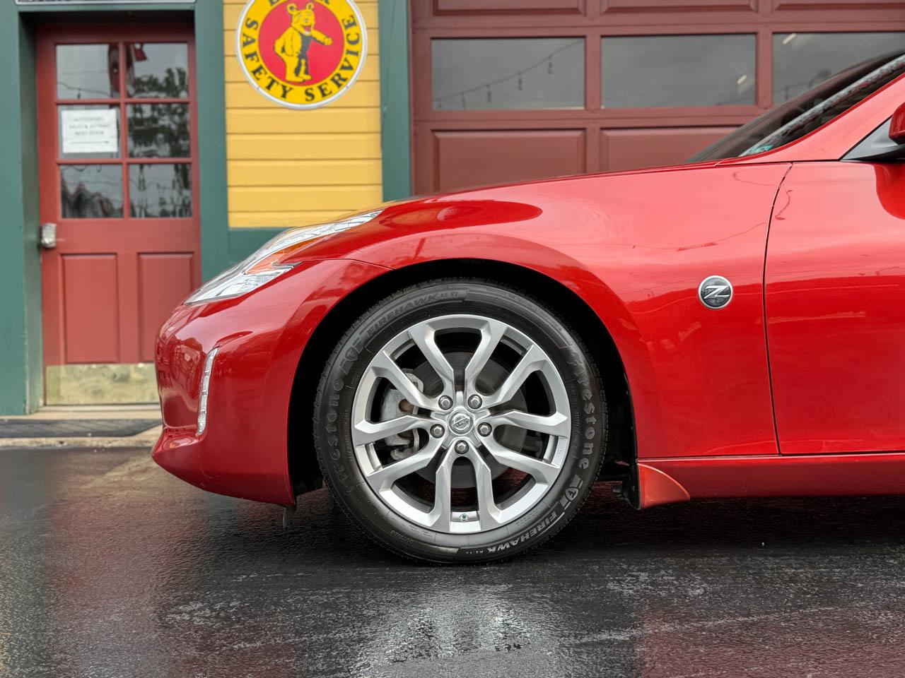 Nissan Z 370Z Touring Roadster 2013