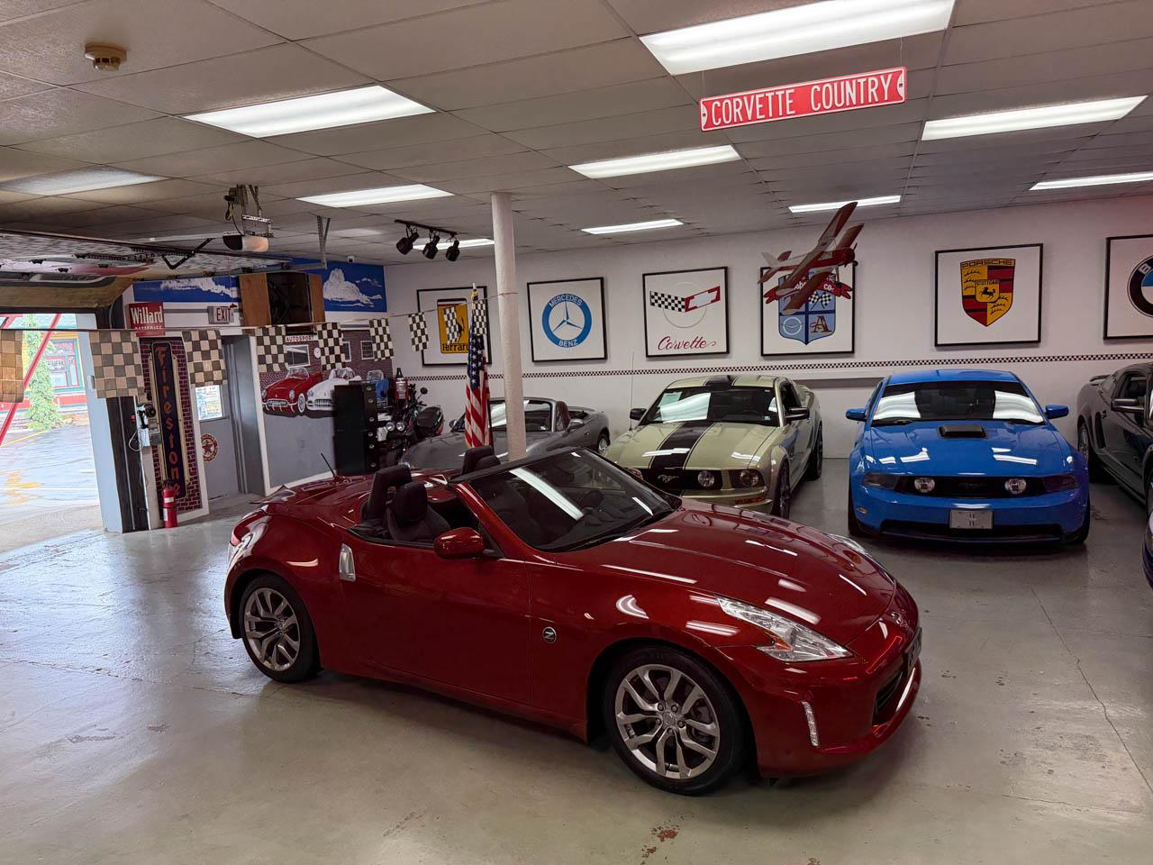 Nissan Z 370Z Touring Roadster 2013