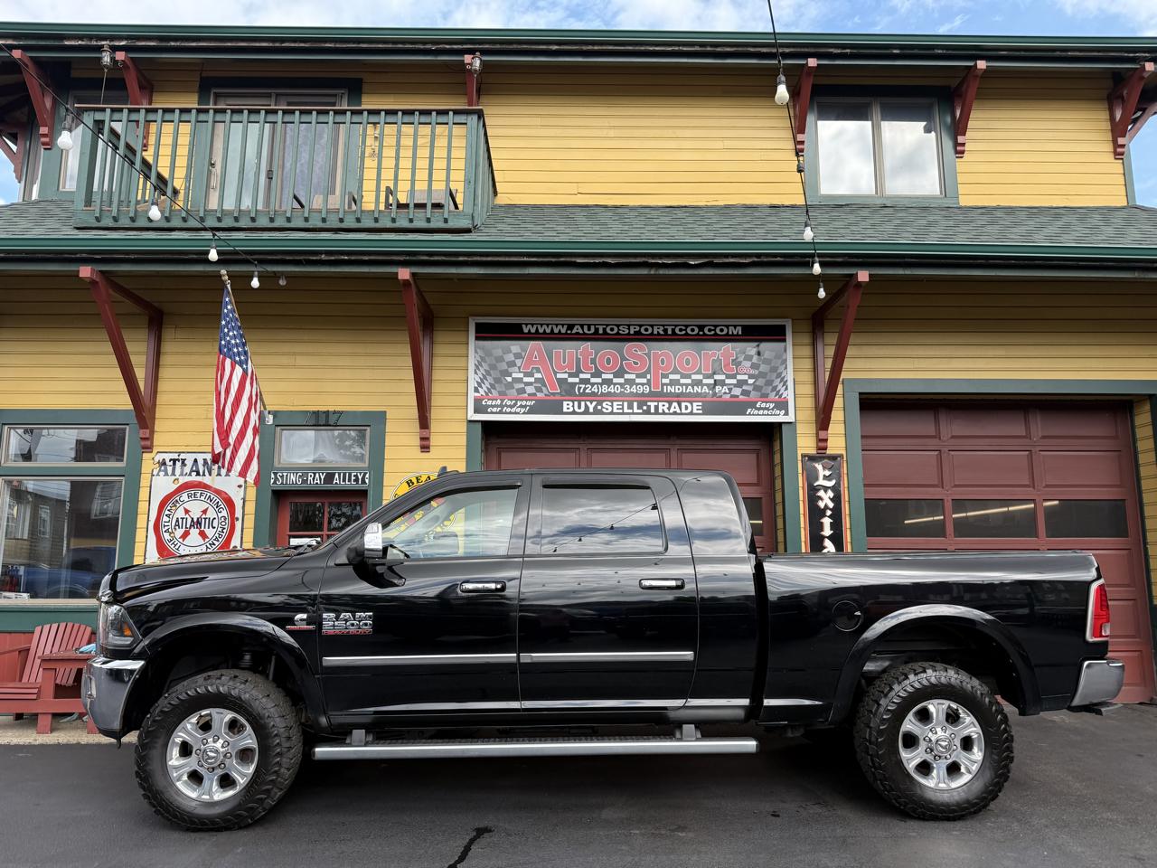 RAM 2500 Laramie Mega Cab 4WD 2015