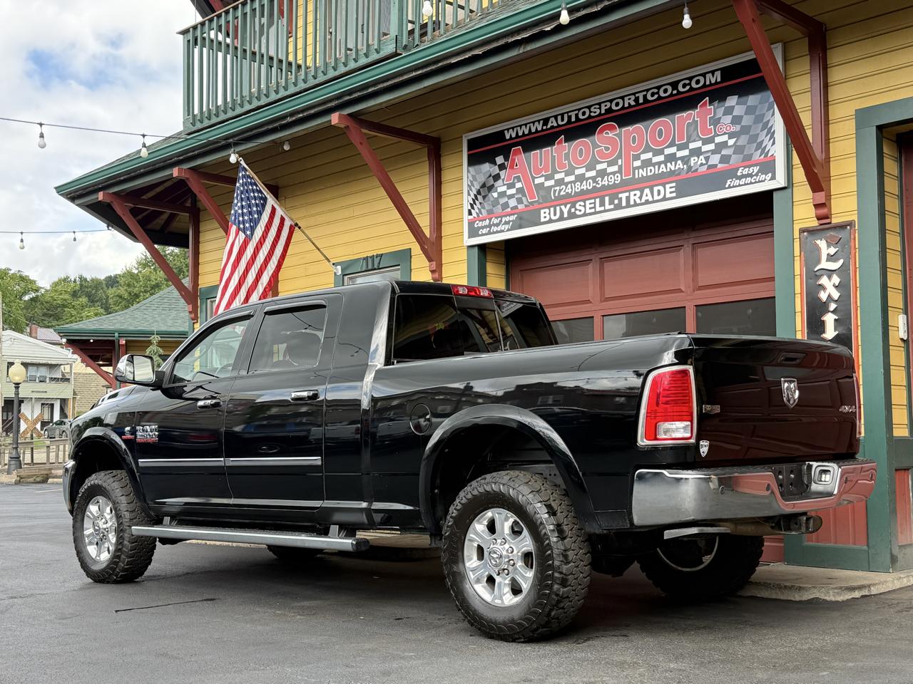 RAM 2500 Laramie Mega Cab 4WD 2015
