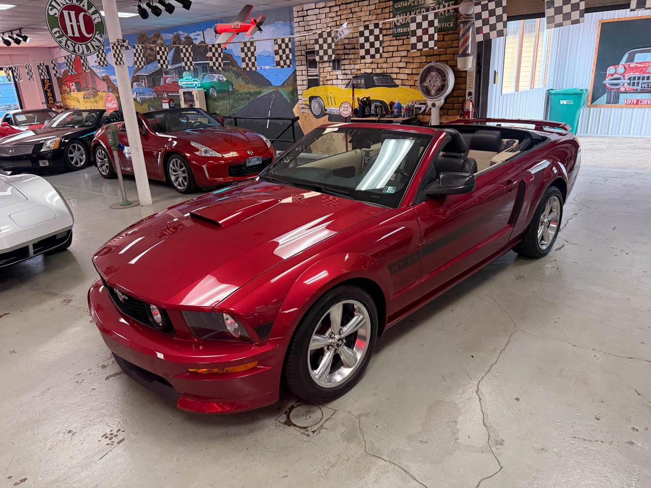 Ford Mustang  2007