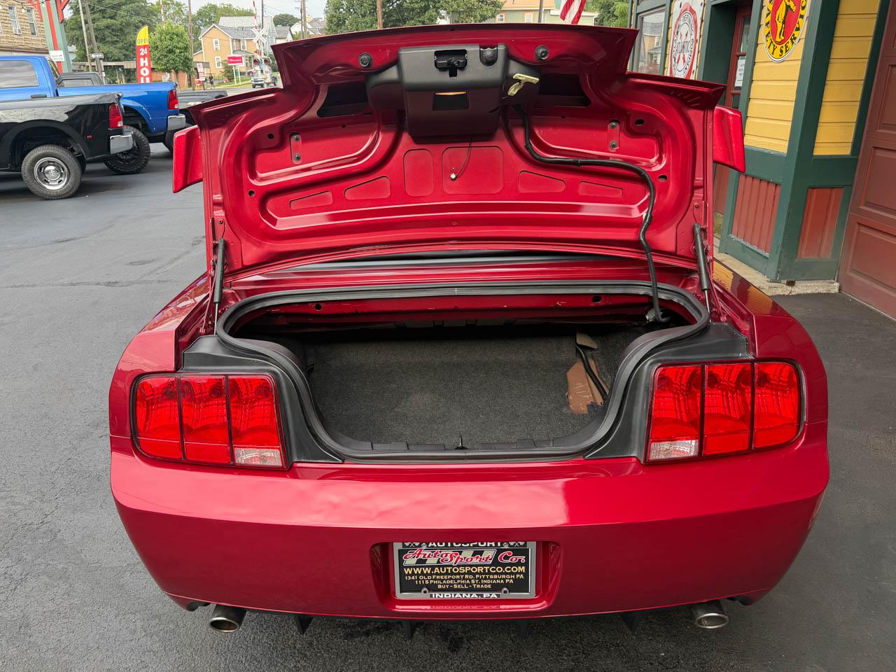 Ford Mustang  2007