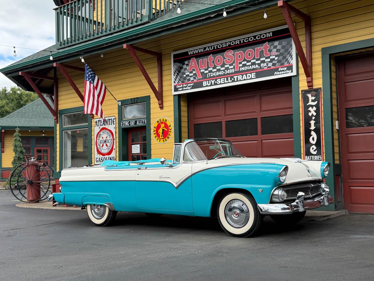 Ford Fairlane Sunliner Convertible  1955