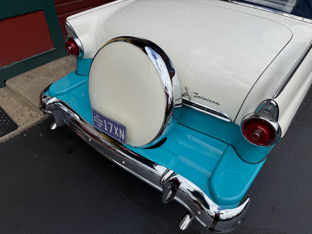 Ford Fairlane Sunliner Convertible  1955