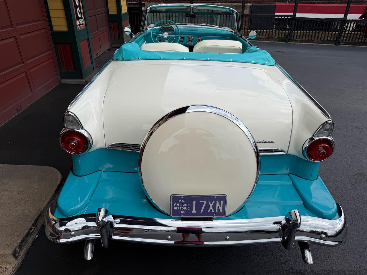 Ford Fairlane Sunliner Convertible  1955