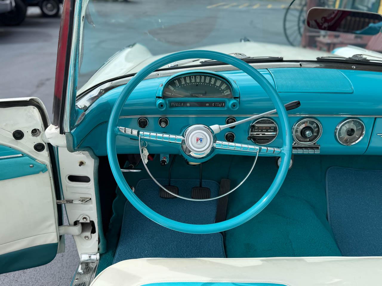 Ford Fairlane Sunliner Convertible  1955
