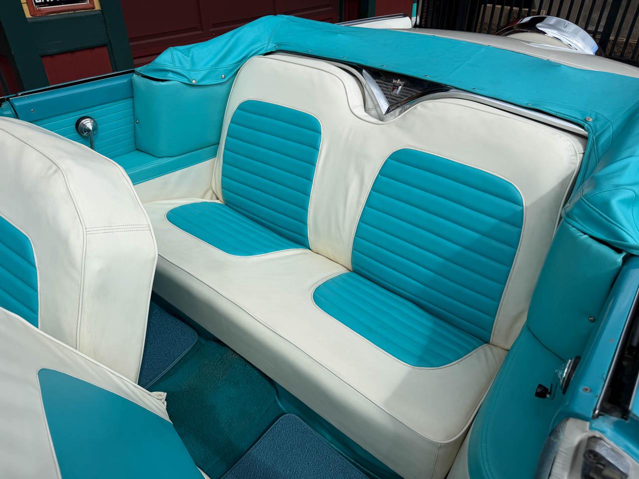 Ford Fairlane Sunliner Convertible  1955