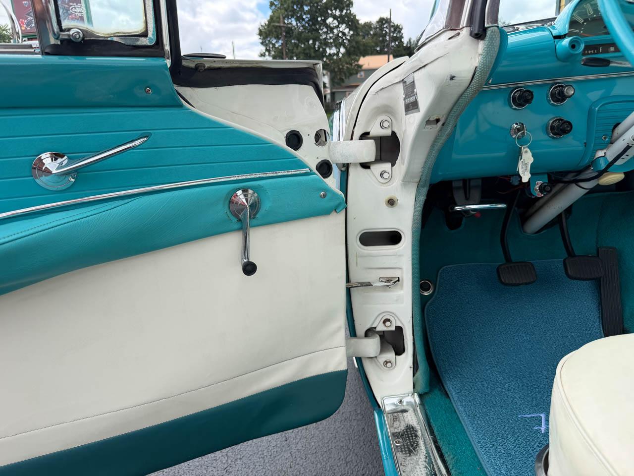 Ford Fairlane Sunliner Convertible  1955