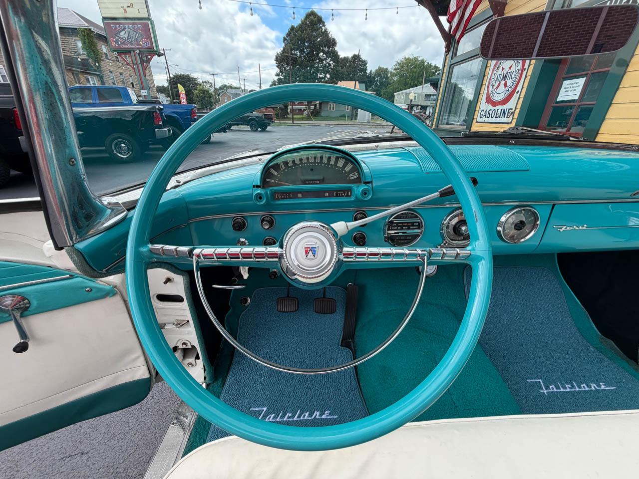 Ford Fairlane Sunliner Convertible  1955