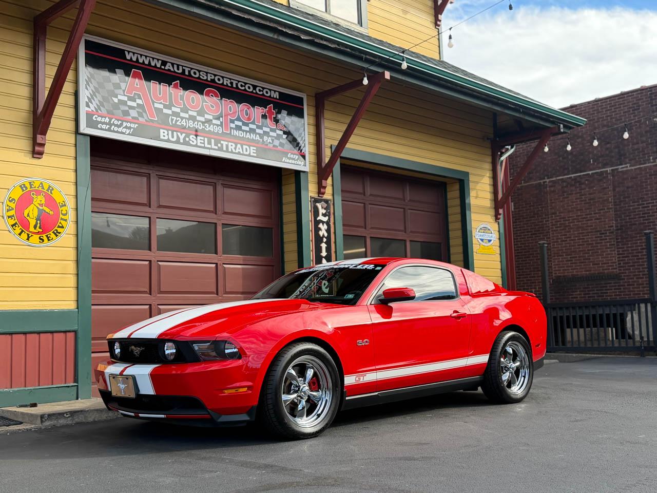 Ford Mustang GT Coupe 2012