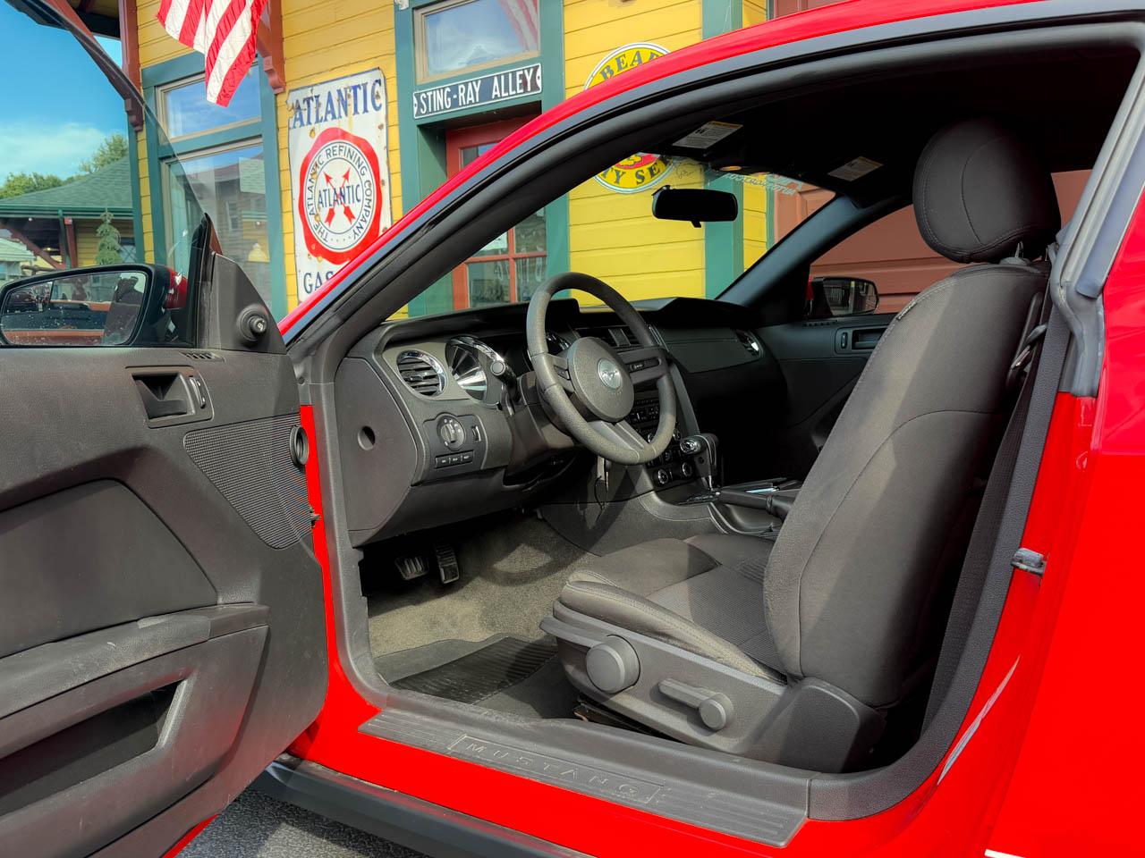 Ford Mustang GT Coupe 2012