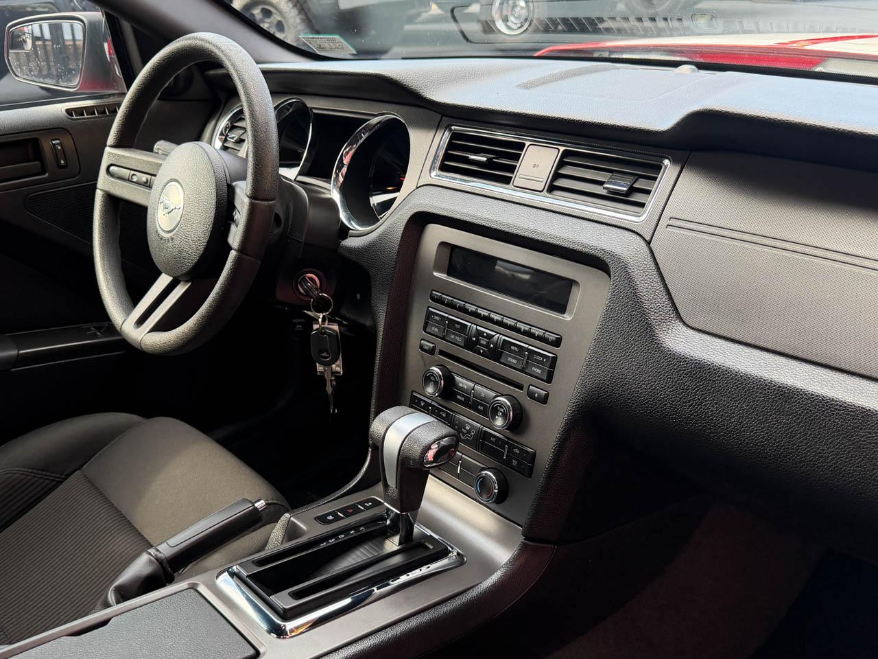 Ford Mustang GT Coupe 2012