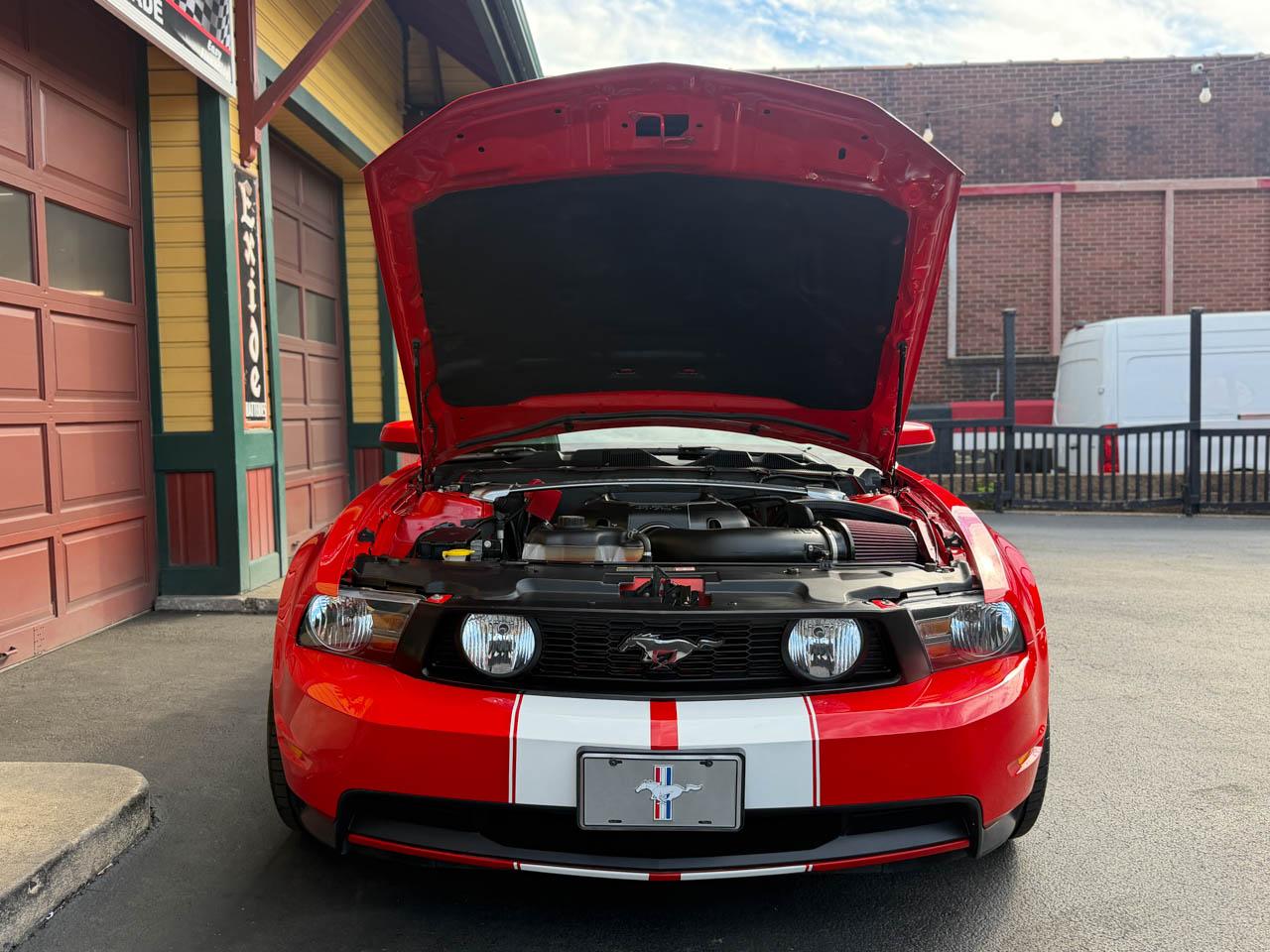 Ford Mustang GT Coupe 2012