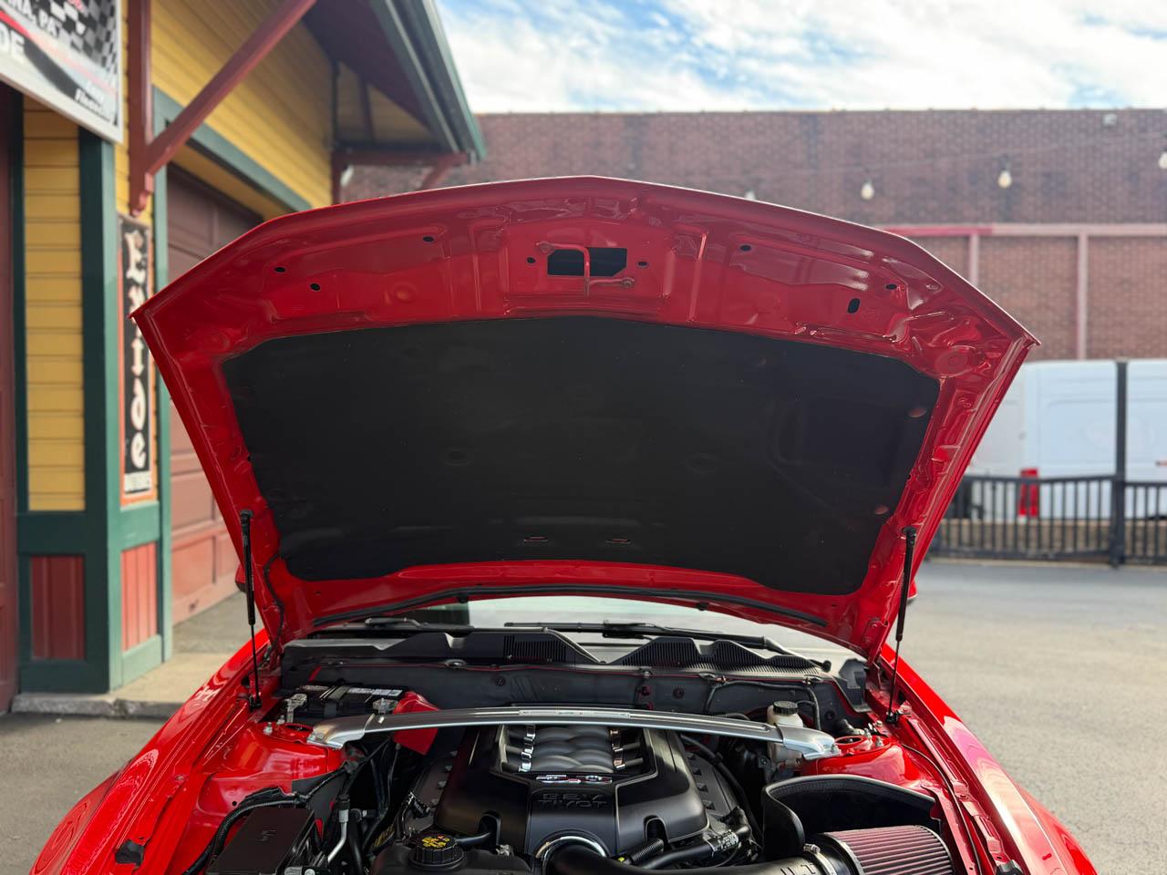 Ford Mustang GT Coupe 2012