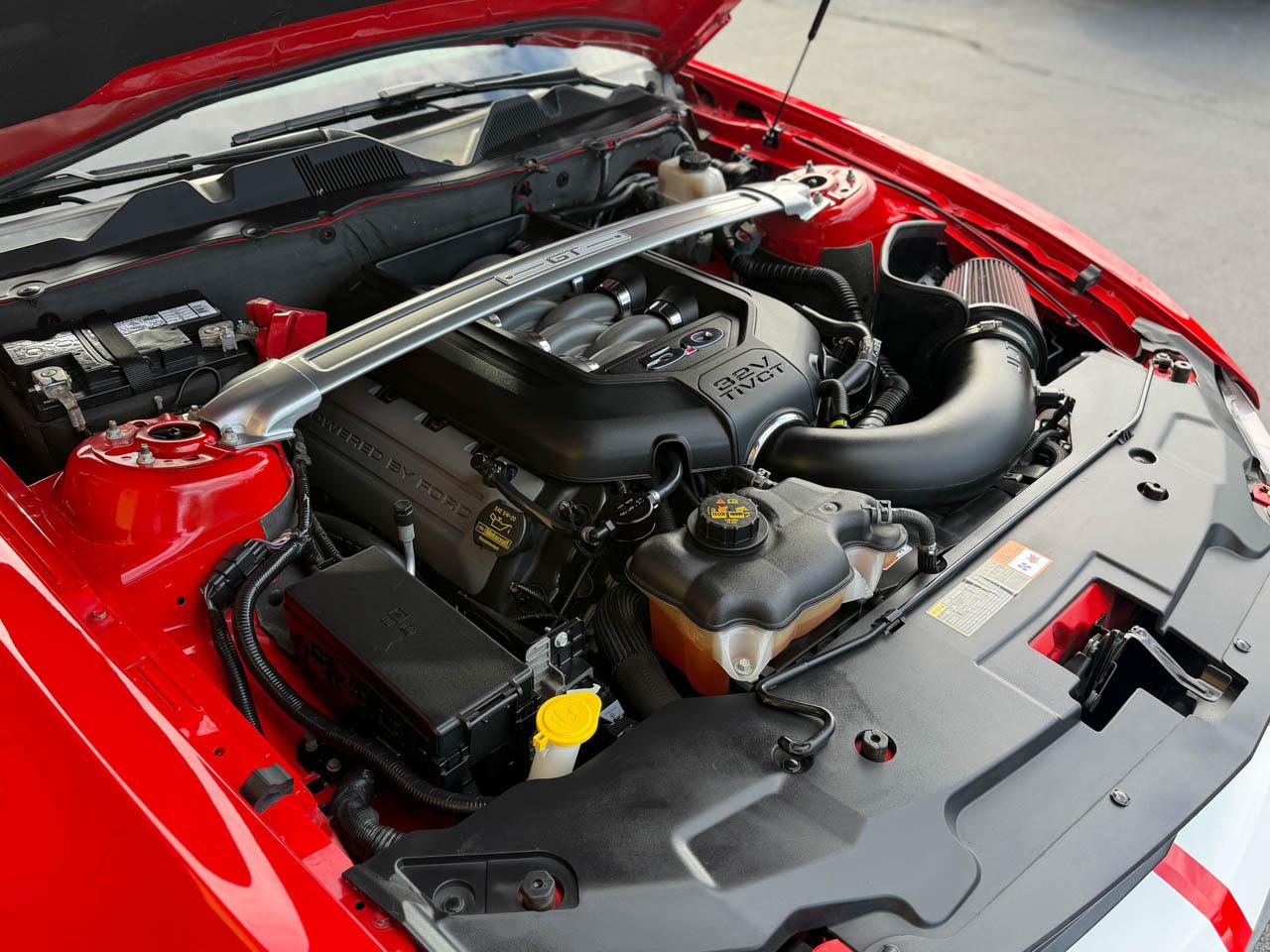 Ford Mustang GT Coupe 2012