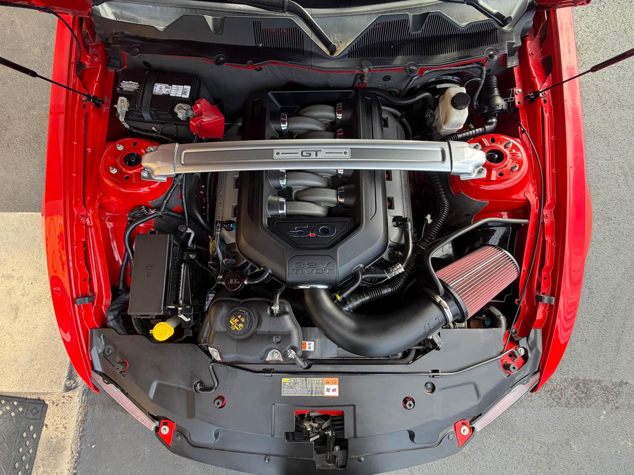 Ford Mustang GT Coupe 2012