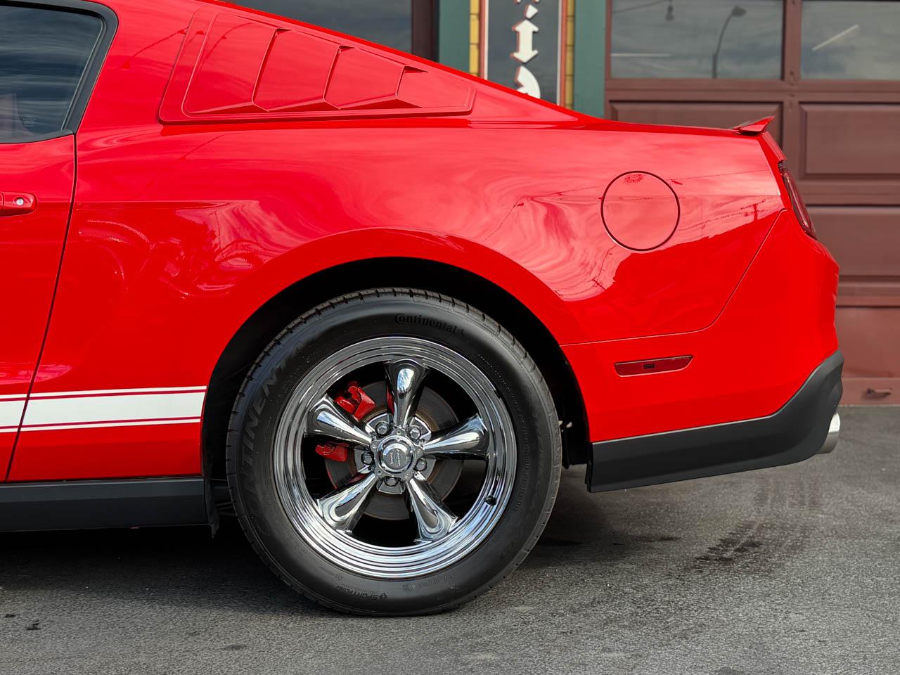 Ford Mustang GT Coupe 2012