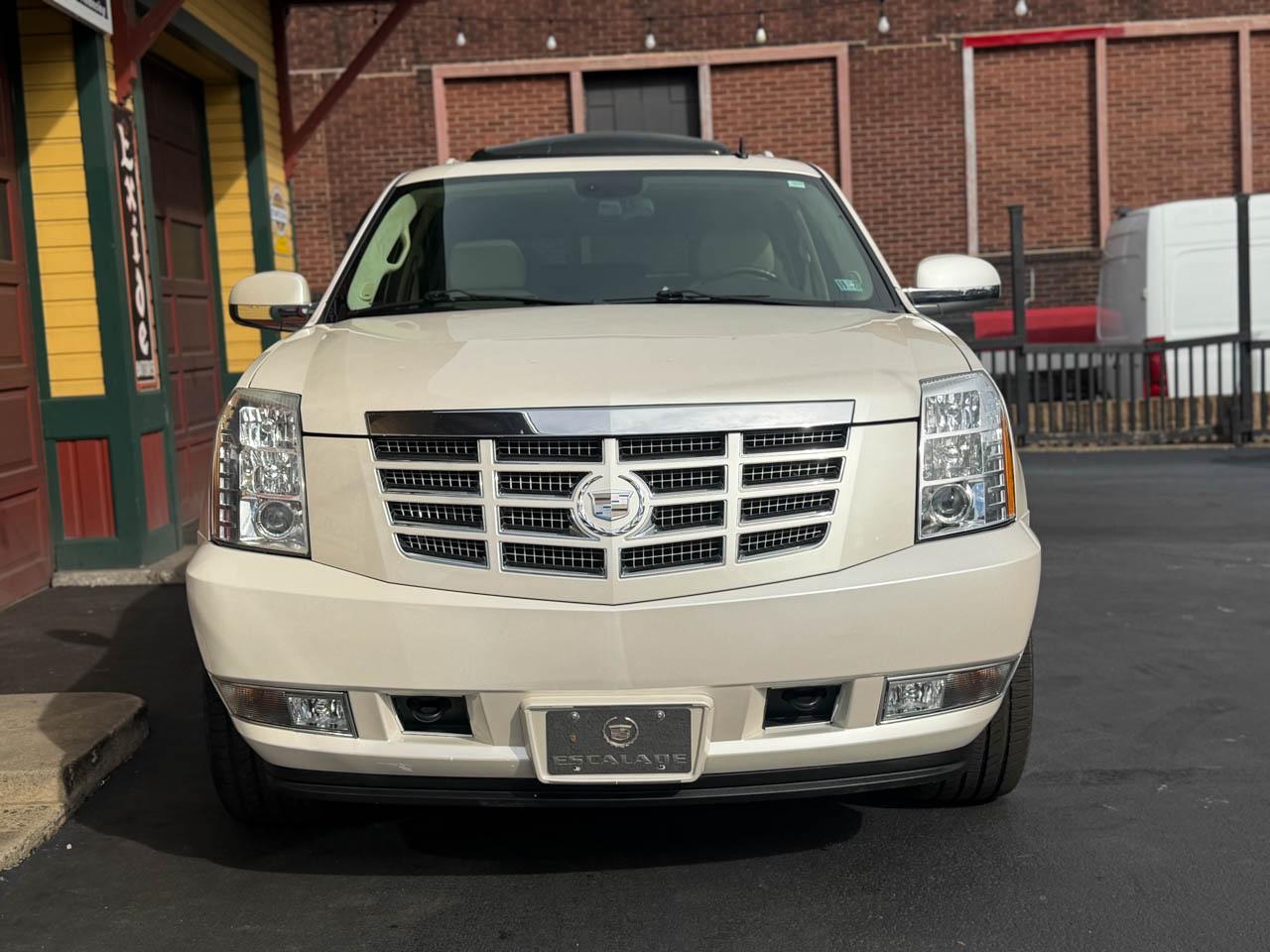 Cadillac Escalade 2WD 2008