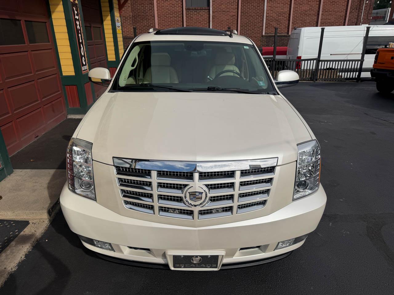 Cadillac Escalade 2WD 2008