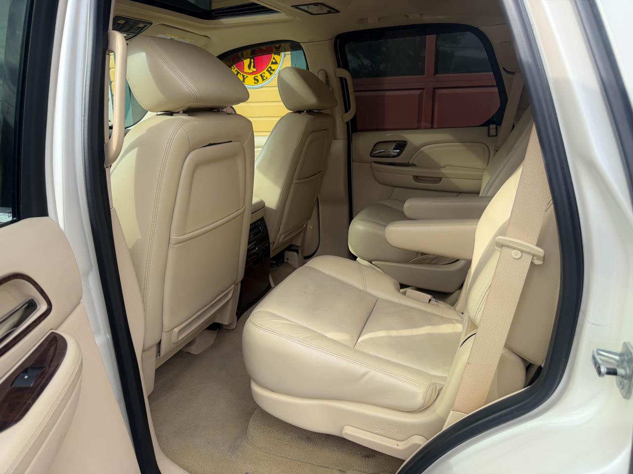Cadillac Escalade 2WD 2008