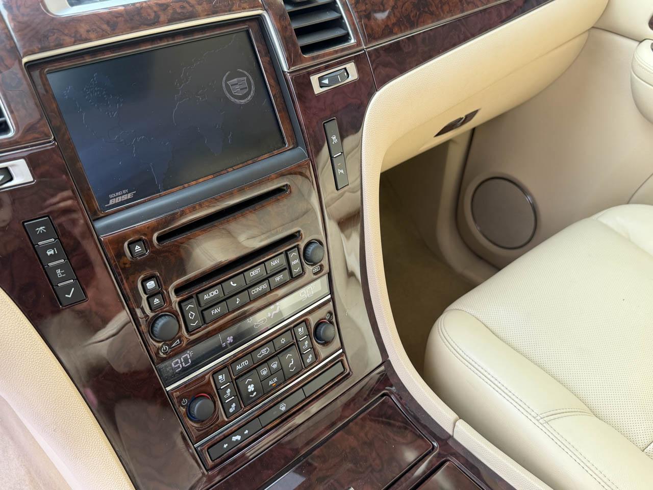 Cadillac Escalade 2WD 2008