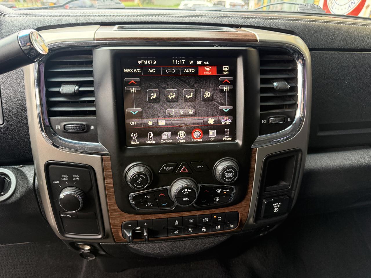 RAM 2500 Laramie Crew Cab SWB 4WD 2014