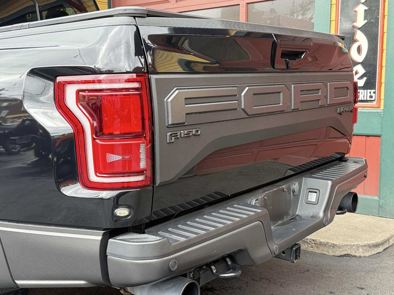 Ford F-150 Raptor SuperCrew 4WD 2020