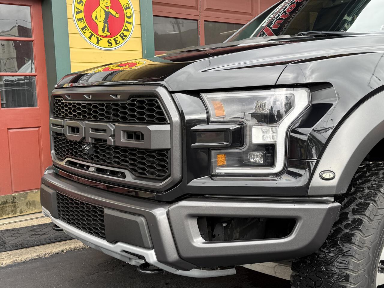 Ford F-150 Raptor SuperCrew 4WD 2020