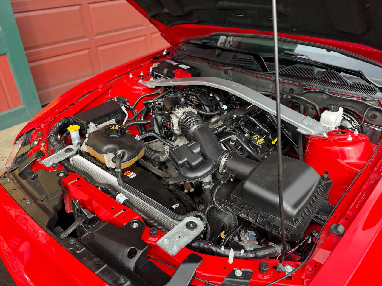 Ford Mustang V6 Convertible 2013