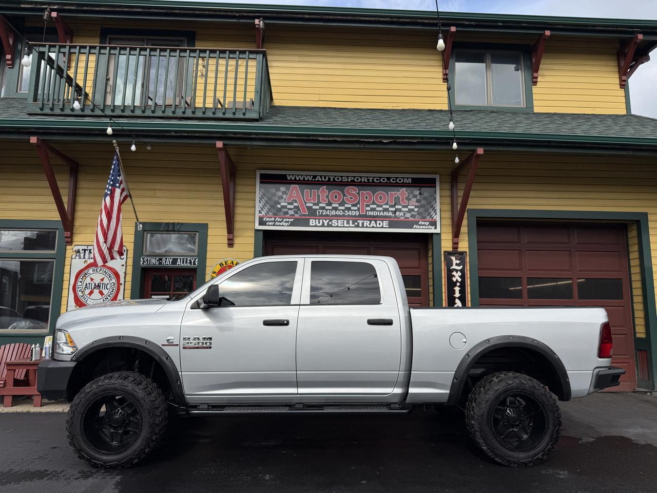 RAM 2500 Tradesman Crew Cab SWB 4WD 2018