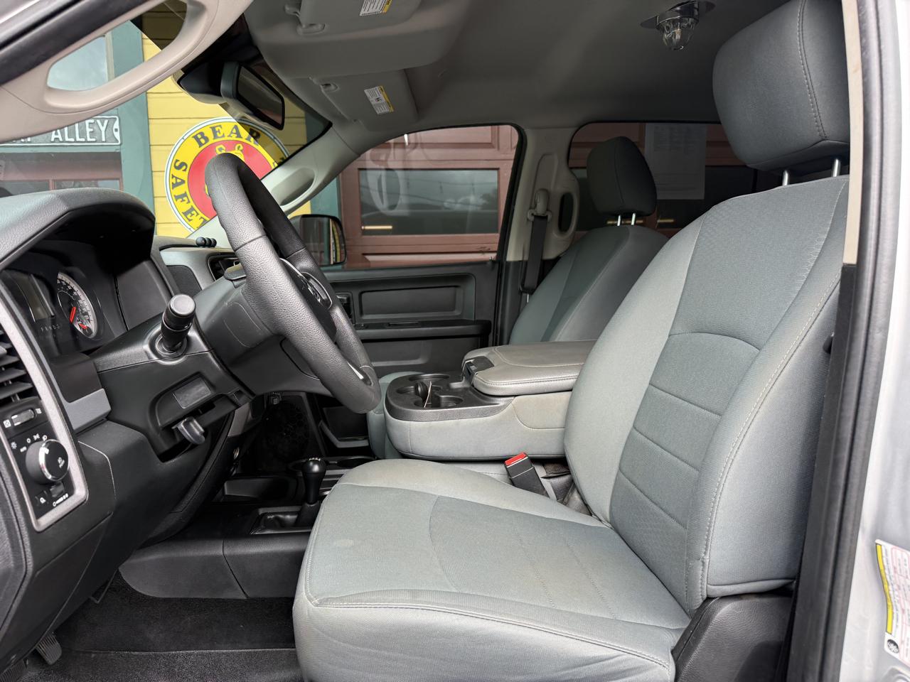 RAM 2500 Tradesman Crew Cab SWB 4WD 2018