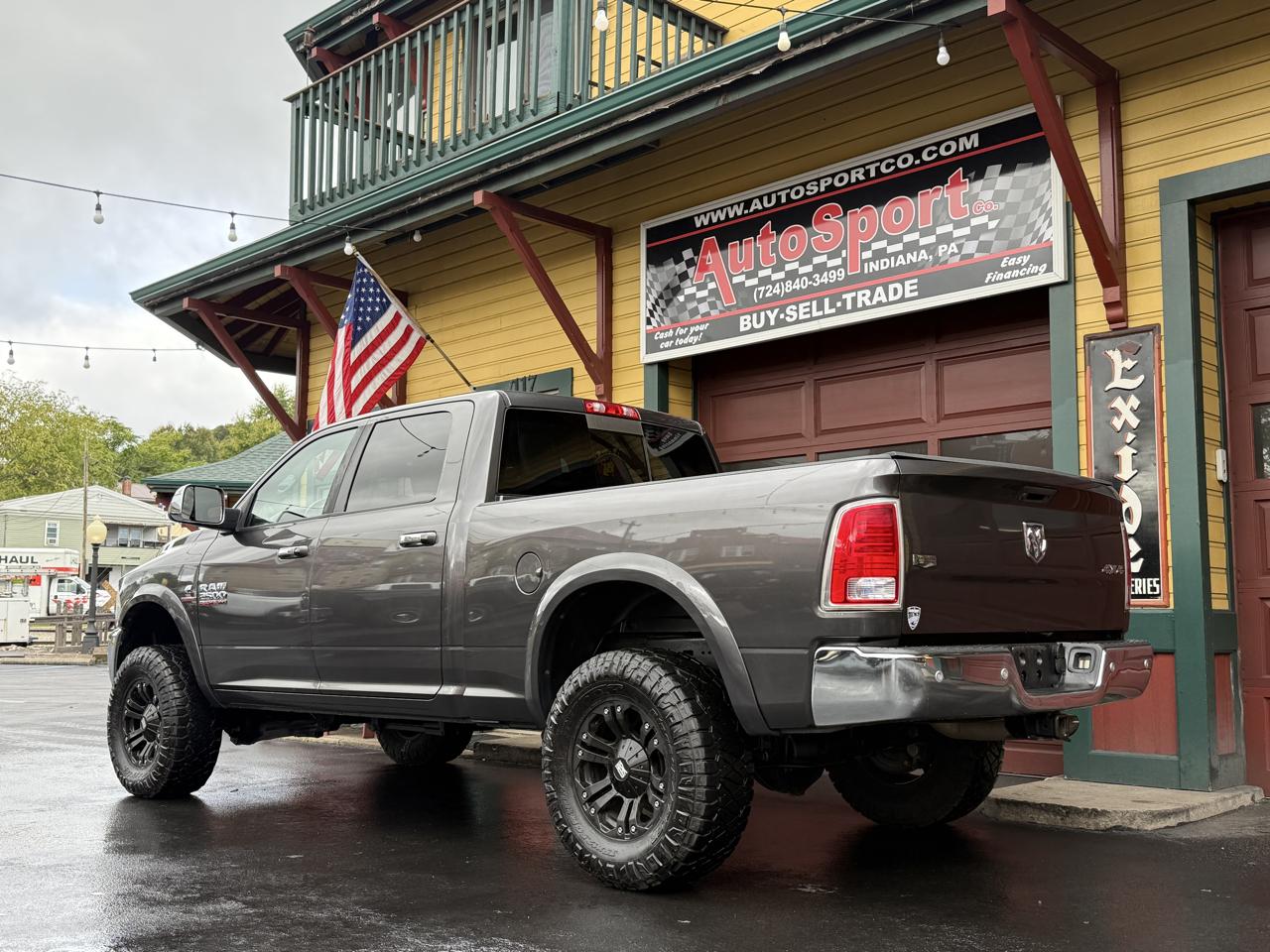 RAM 2500 Laramie Crew Cab SWB 4WD 2016