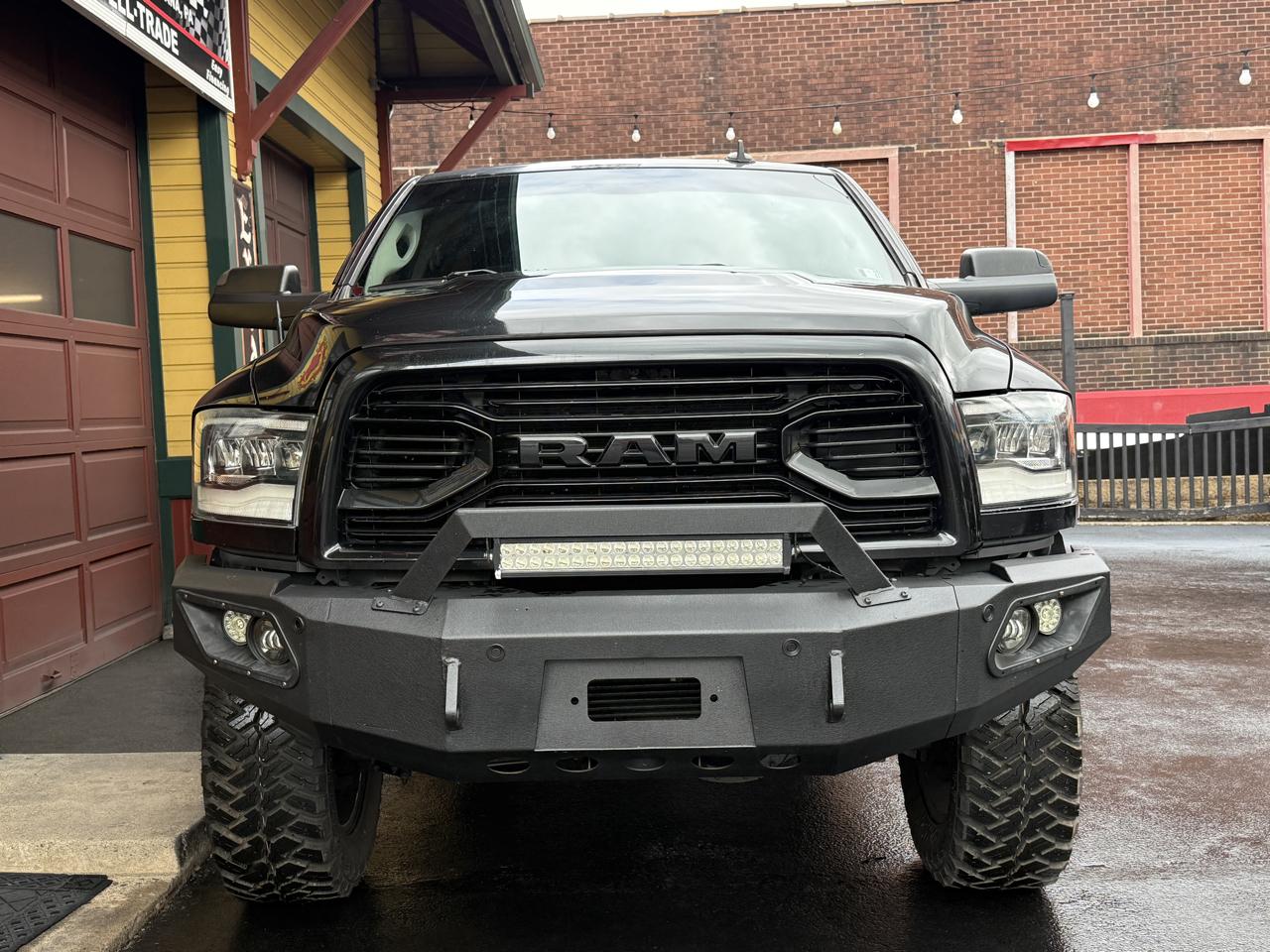 RAM 2500 Laramie Mega Cab 4WD 2018