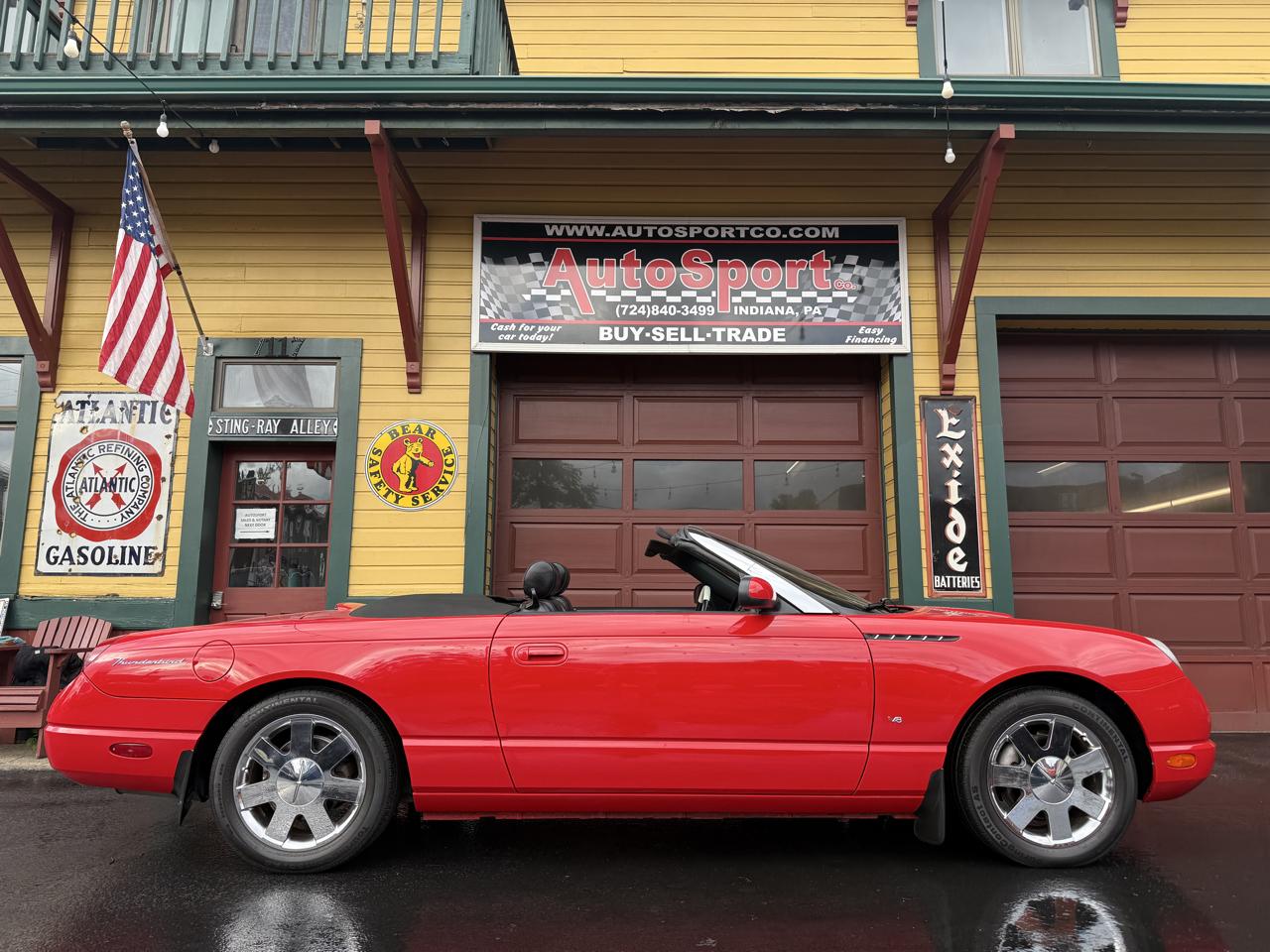 Ford Thunderbird Deluxe 2003