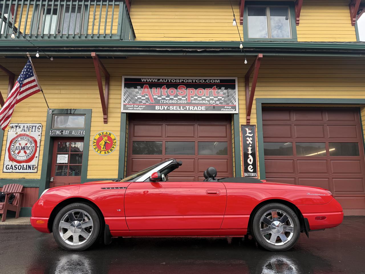 Ford Thunderbird Deluxe 2003