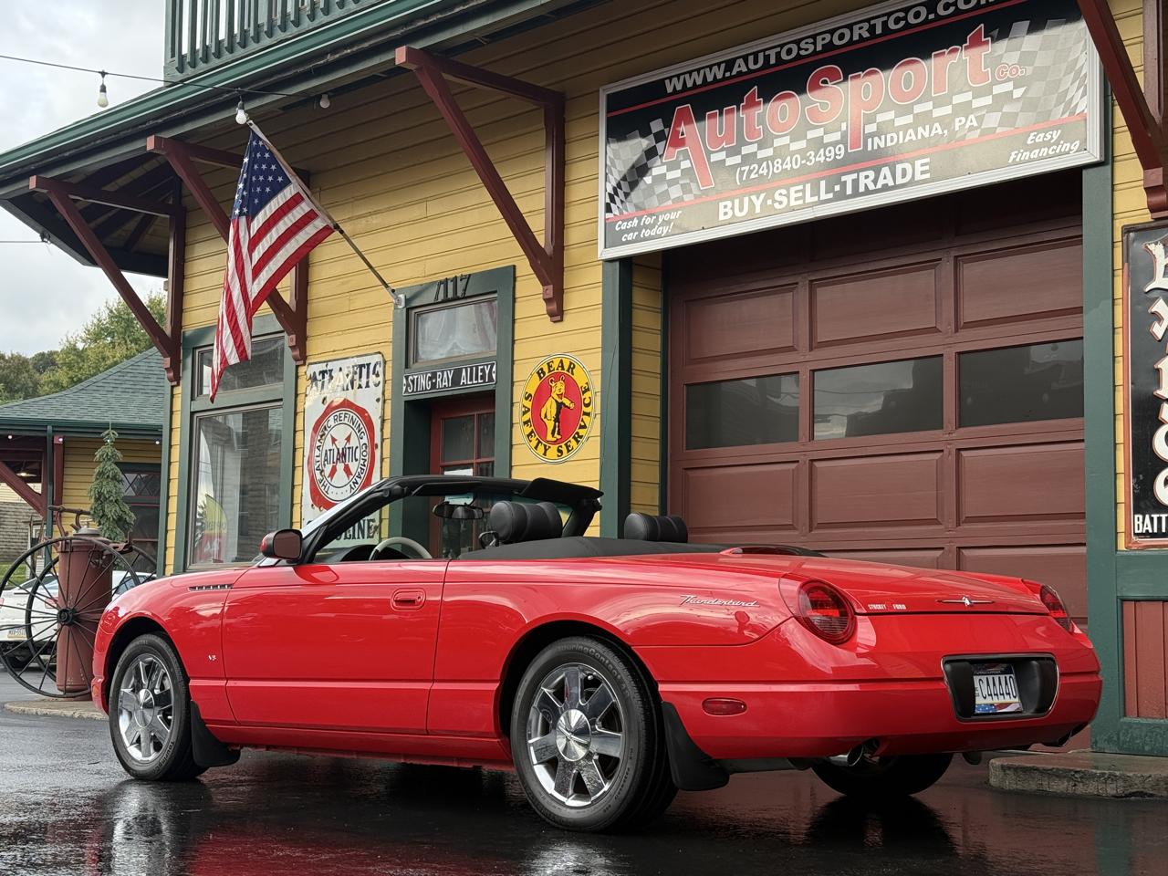 Ford Thunderbird Deluxe 2003