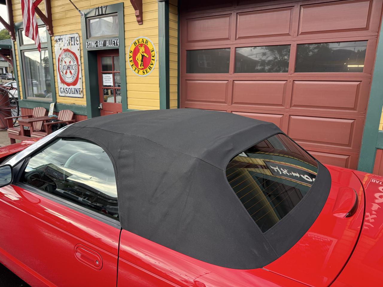 Ford Thunderbird Deluxe 2003