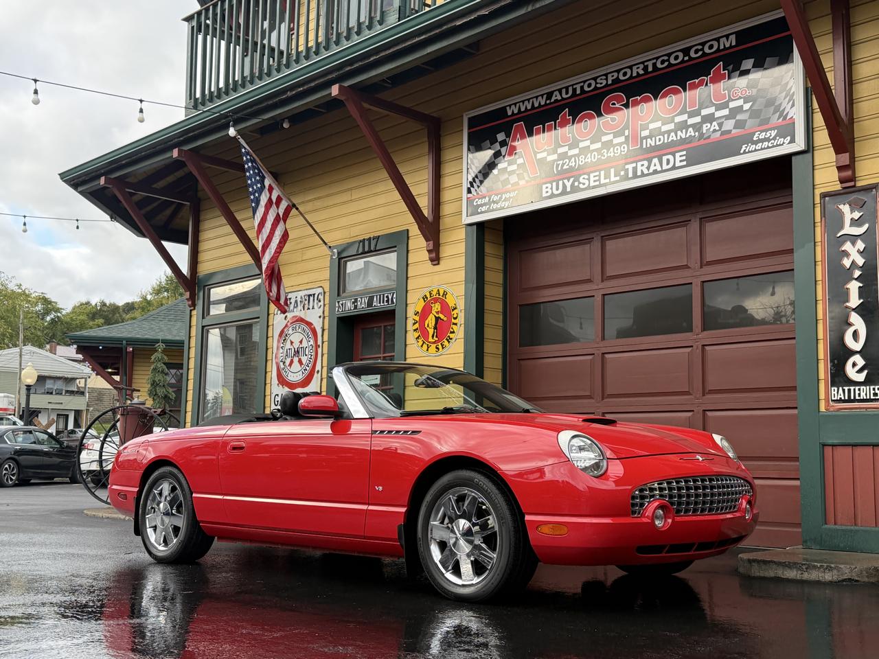Ford Thunderbird Deluxe 2003