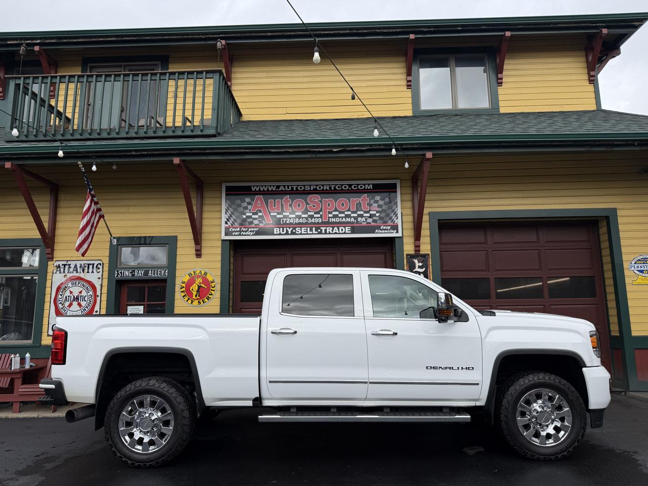 GMC Sierra 2500HD Denali Crew Cab 4WD 2016