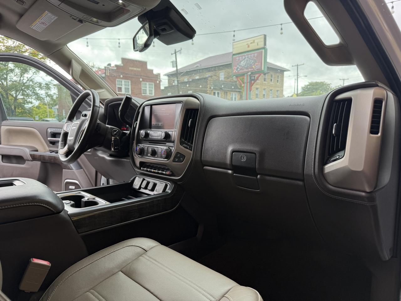 GMC Sierra 2500HD Denali Crew Cab 4WD 2016