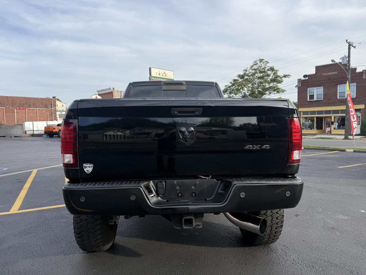 RAM 2500 Laramie Crew Cab SWB 4WD 2014