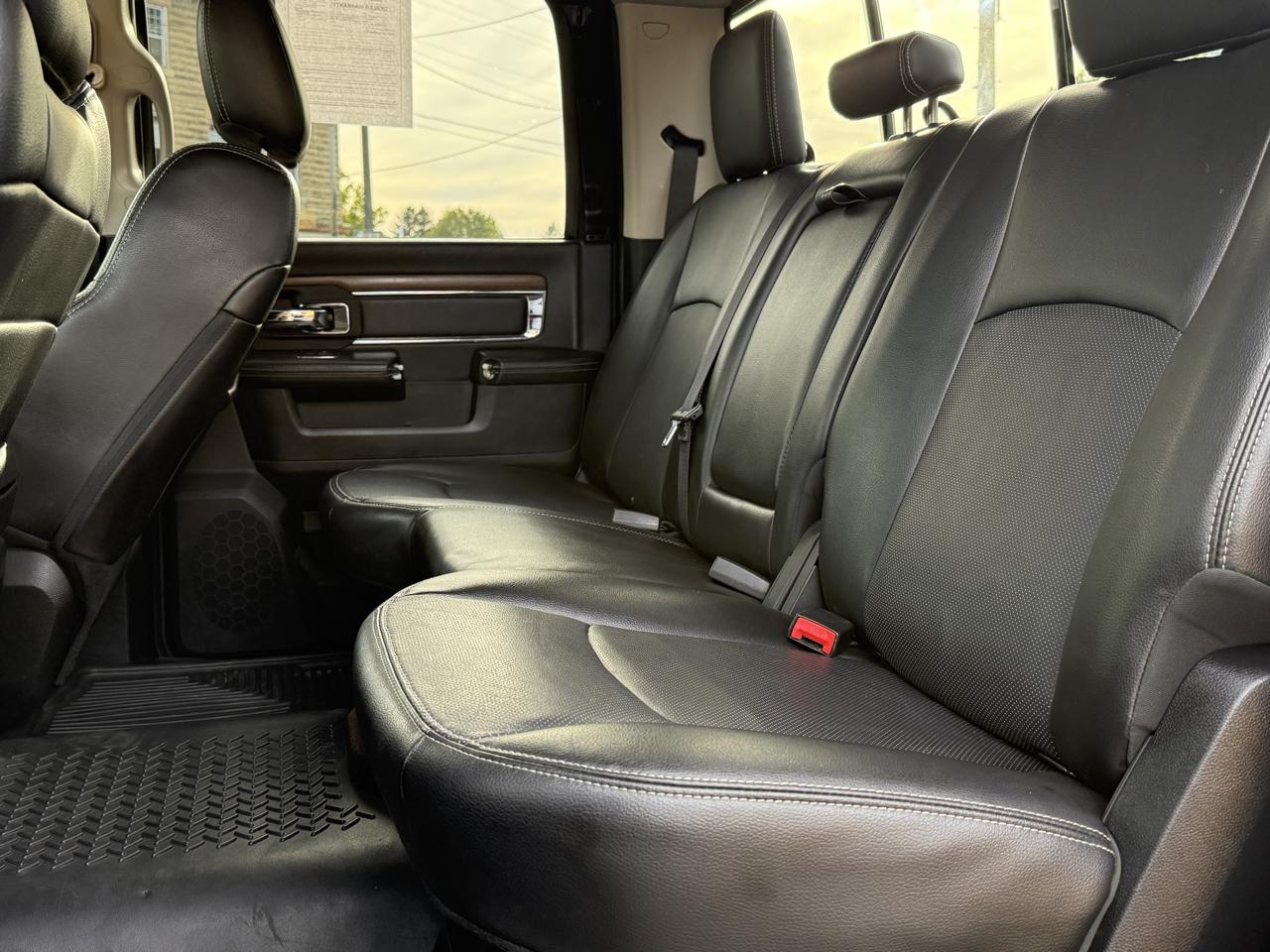 RAM 2500 Laramie Crew Cab SWB 4WD 2014