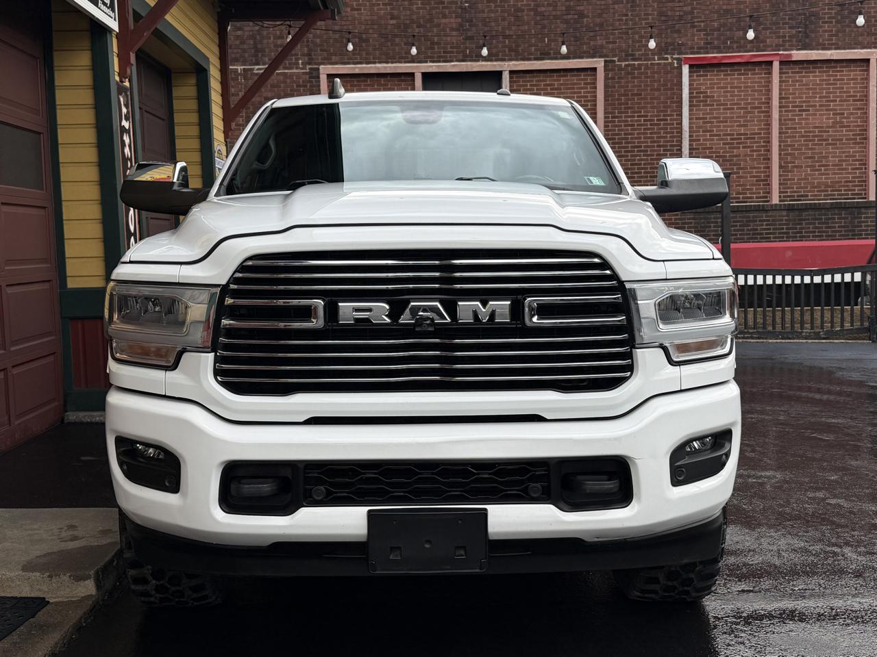 RAM 2500 Laramie Crew Cab SWB 4WD 2021