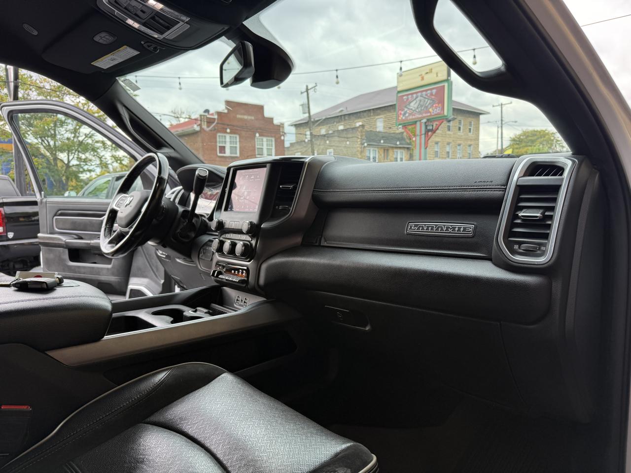 RAM 2500 Laramie Crew Cab SWB 4WD 2021